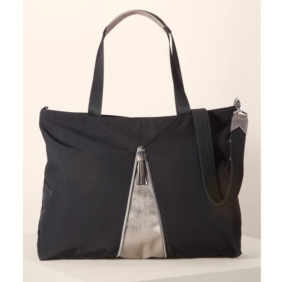 Stella & Dot Handbags - Stella & Dot Work Hard Play Hard Tote Black